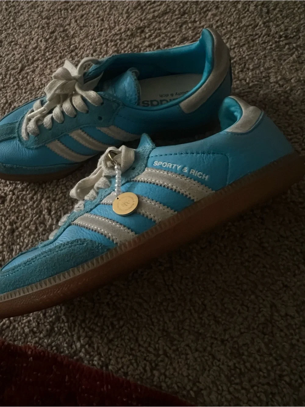 Sporty & Rich light blue